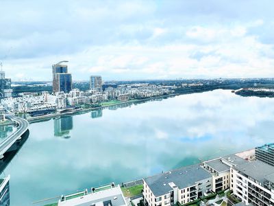 2510 / 18 Footbridge Boulevard, Wentworth Point