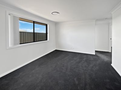 34 Drysdale Close, Dubbo