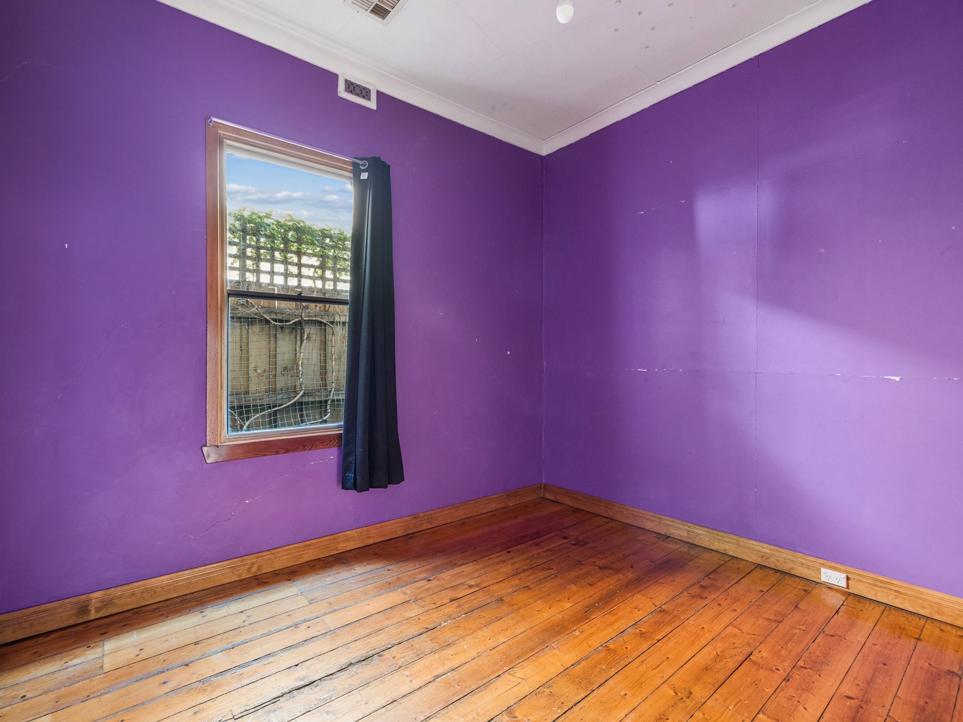 4 Canterbury Street, Yarraville