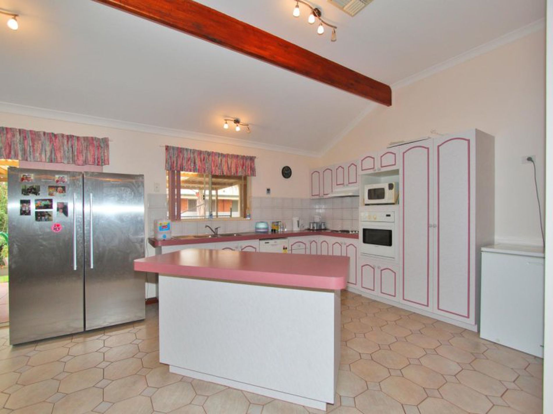 3 Carlyle Court, Boulder