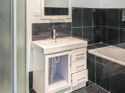 2 / 86 Pomona Road, Riverside