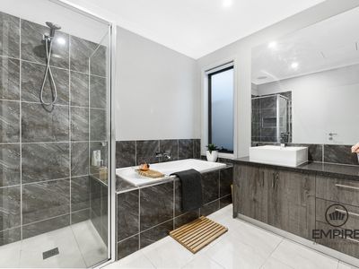 54 Bona Vista Rise, Clyde