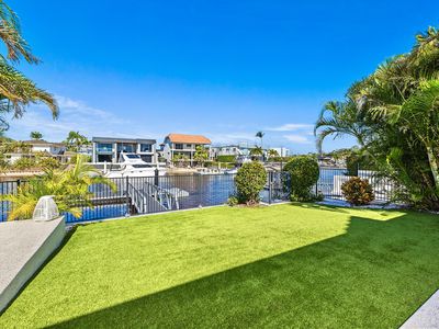 6 Van Diemen Place, Hollywell