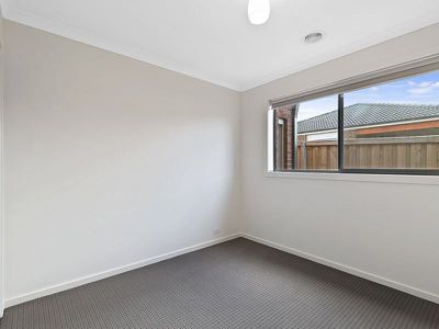 28 Blackwattle Court, Mernda