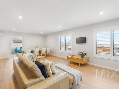 105 Hollyhock Drive, Kingston