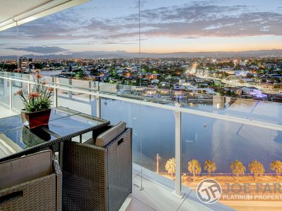 15D / 33 Thornton Street, Surfers Paradise