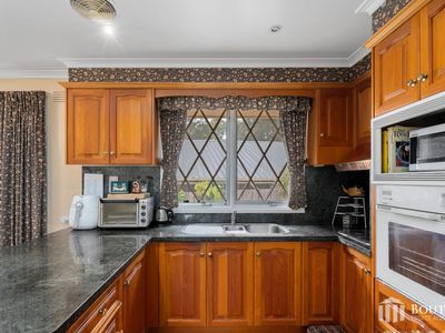 21 Stableford Avenue, Glen Waverley