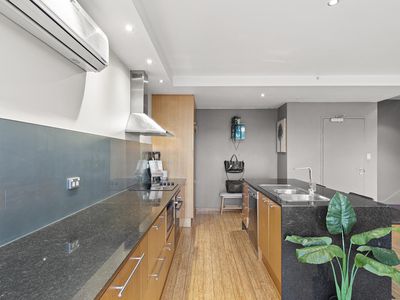 909 / 251 Hay Street, East Perth