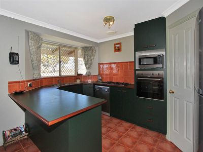 38 Azamor Drive, Boulder