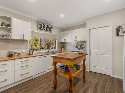 8 Brennan Road, Heathcote