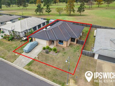 29 WALNUT CRESCENT, Lowood