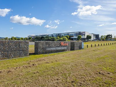 15 McAllisters Crescent, Coomera