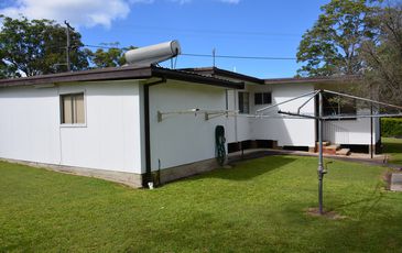 39 Cams Boulevarde, Summerland Point