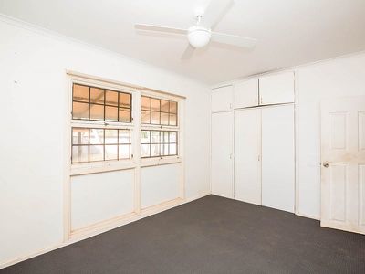 25 Somerset Crescent, South Hedland