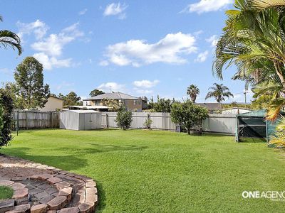 60 Petrel Avenue, River Heads