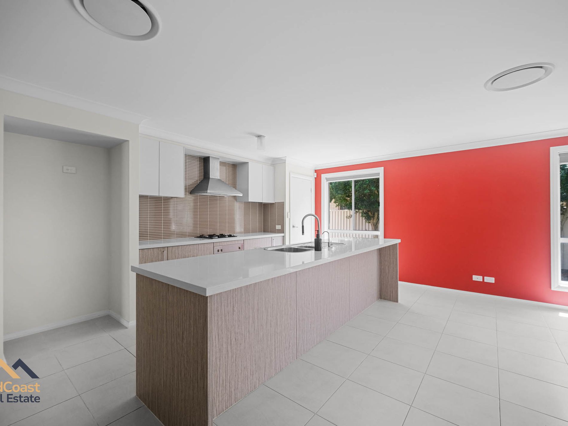 31 James Foster Drive, Black Head