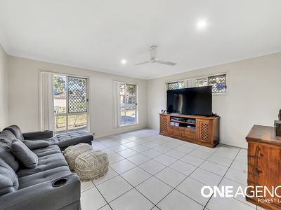 16 Eungella Terrace, Forest Lake
