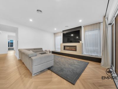 16 Berrenda Street, Clyde North