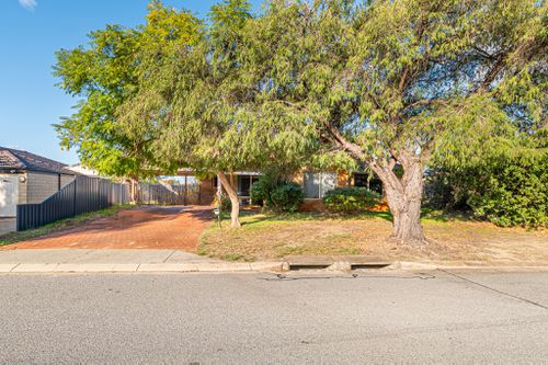 11 Brougham Crescent, Orelia