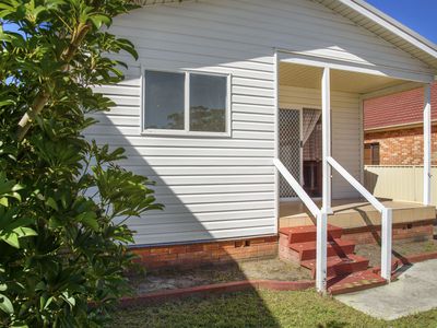 9 Princess Avenue North, Burrill Lake