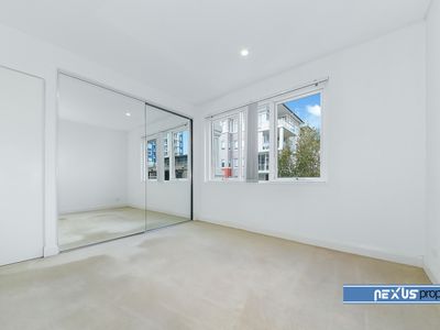 306 / 50 Peninsula Drive, Breakfast Point