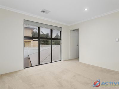 7B Treswell Court, Karrinyup