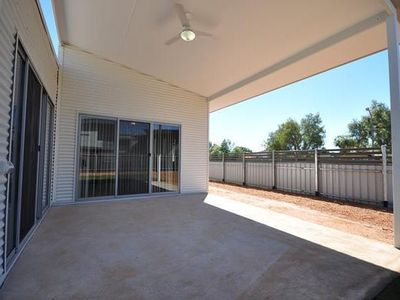 1 Huxtable Crescent, South Hedland