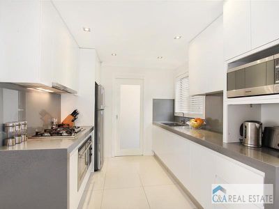 3 / 27 Tennyson Parade, Guildford West