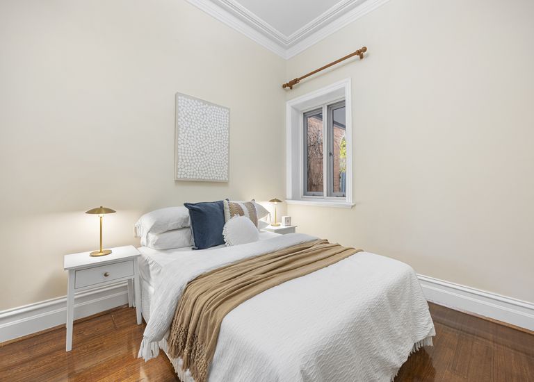 106 Barkers Road, Hawthorn