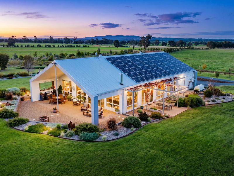 940 Coach Road, Culcairn