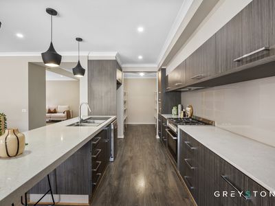 13 Wren Parade, Fraser Rise