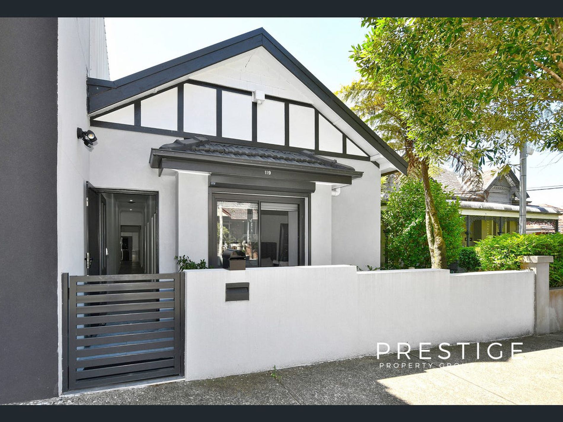 1 / 119 Wollongong Road, Arncliffe