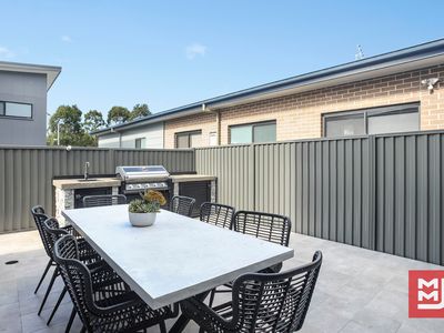 1 Yadboro Way, Tullimbar
