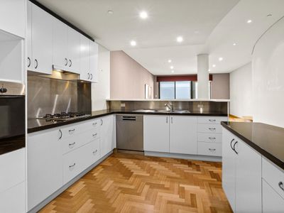 82 / 171 St Georges Terrace, Perth