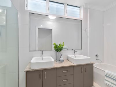 86 Mitchell Street, North Ward