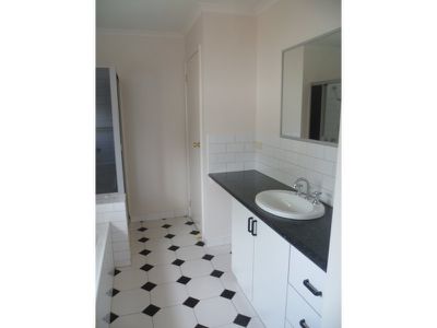 1 / 1 Narebar Street, Bell Park