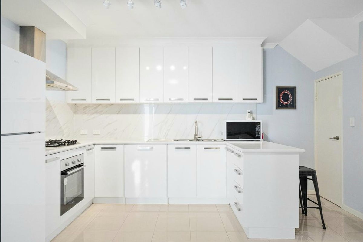 25 / 22 Rinaldo Crescent, Coolbellup