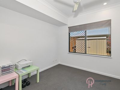 7 Eluma Mews, Smithfield