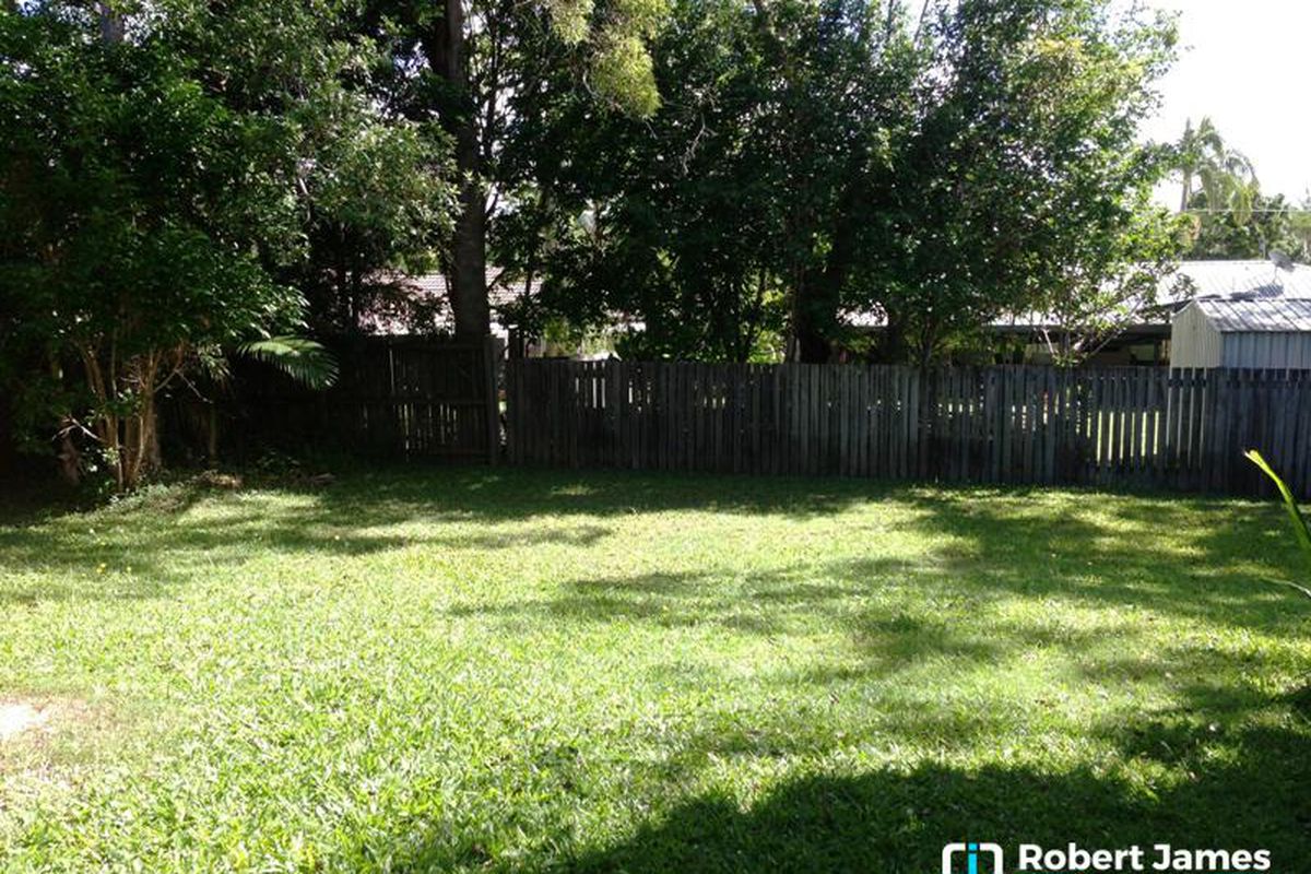 20 Foedera Cres, Tewantin