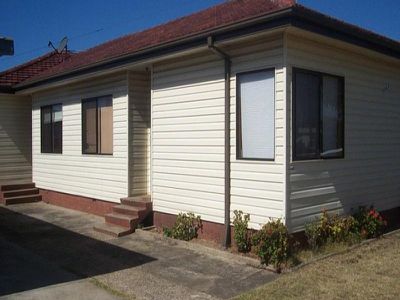 1 / 163 Windang Road, Windang