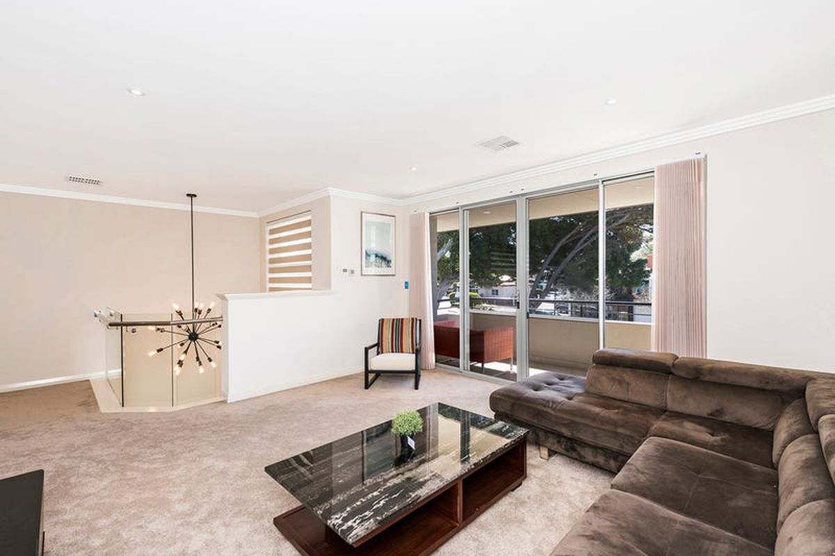 2A Genesta Crescent, Dalkeith