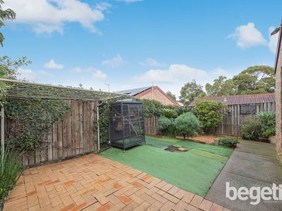 8 Tristania Grove, Greenacre