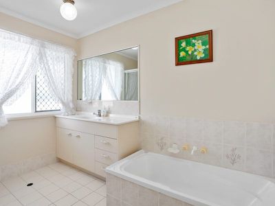 1 Murra Court, Tewantin