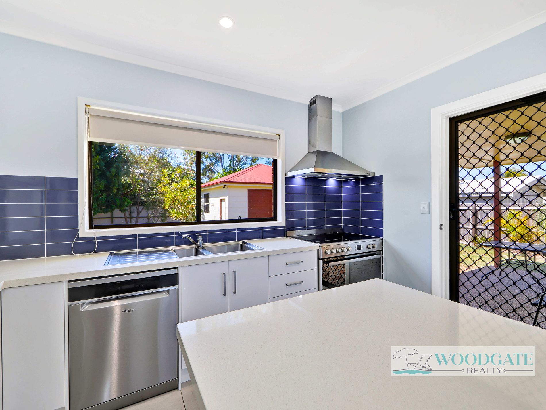 98 MACKEREL STREET, Woodgate