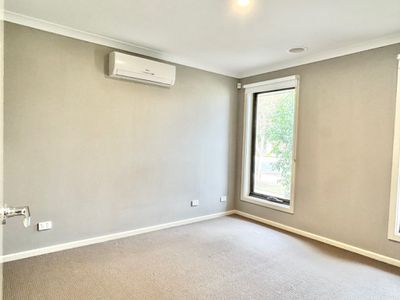 89 Stanmore Crescent, Wyndham Vale