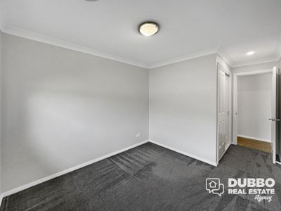 13B Turon Crescent, Dubbo