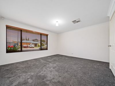 22 Leichhardt Crossing, Hammond Park