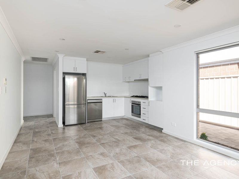 4B Plane Court, Beldon