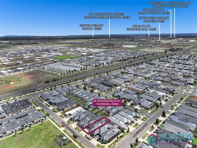 48 huntingfield st, Thornhill Park