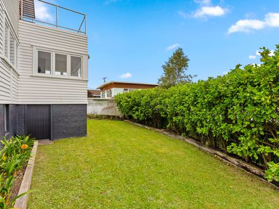 15 Seaview Road, Castor Bay